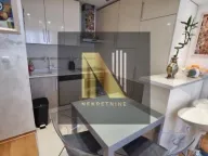 Izdavanje, četvorosoban stan, 98m², Centar, Novi Sad - image 4