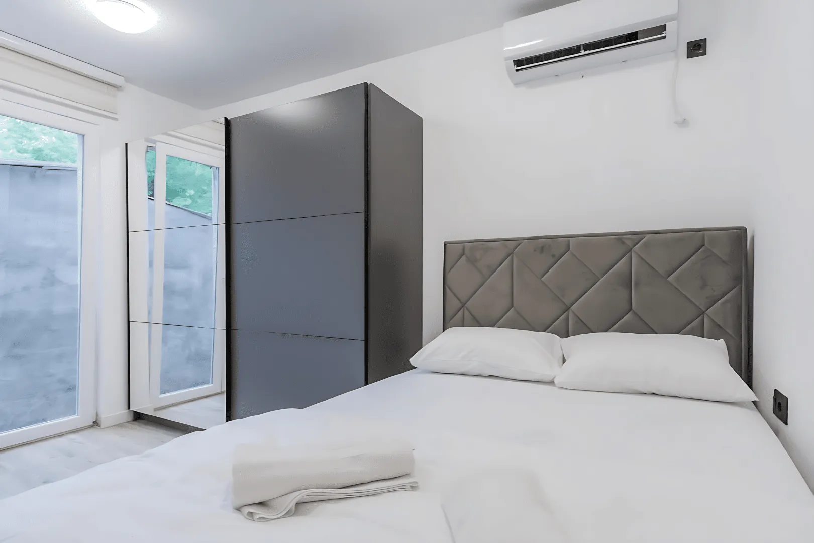 Prodaja, kuća, 293m², Markovići, Budva
