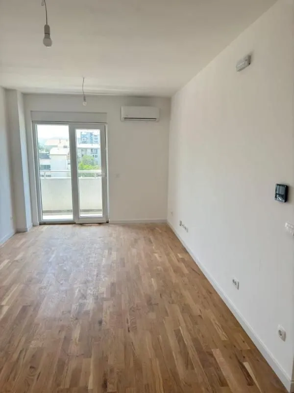 Prodaja, jednosoban stan, 54m², Bar, Crna Gora
