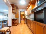 Rent, four bedroom apartment, 170m², Gorica C, Podgorica - image 9