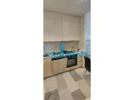 Izdavanje, trosoban stan, 82m², Savski Venac, Beograd - image 7