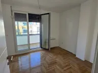Prodaja, četvorosoban stan, 95m², Vračar Centar, Vračar Sve Podlokacije - image 7