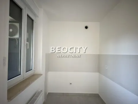 Izdavanje, poslovni prostor, 59m², Centar, Novi Sad - image 5