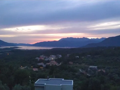 Sale, three bedroom apartment, 101m², Dub, Kotor - image 20