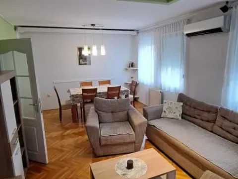 Izdavanje, trosoban stan, 70m², Nova Detelinara, Novi Sad Sve Podlokacije - image 3