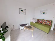 Prodaja, jednosoban stan, 45m², Blizikuće, Budva - image 7