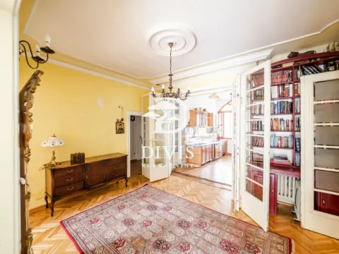 Prodaja, četvorosoban stan, 111m², Stari Grad, Beograd - image 6