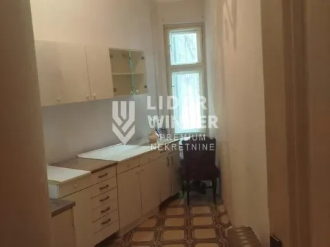 Rent, two bedroom apartment, 80m², Cvetni Trg, Vračar Sve Podlokacije - image 8