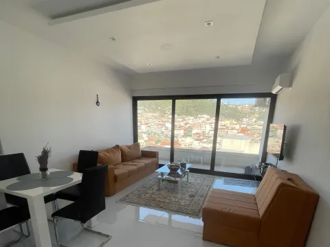 Prodaja, jednosoban stan, 48m², Centar, Ulcinj - image 1