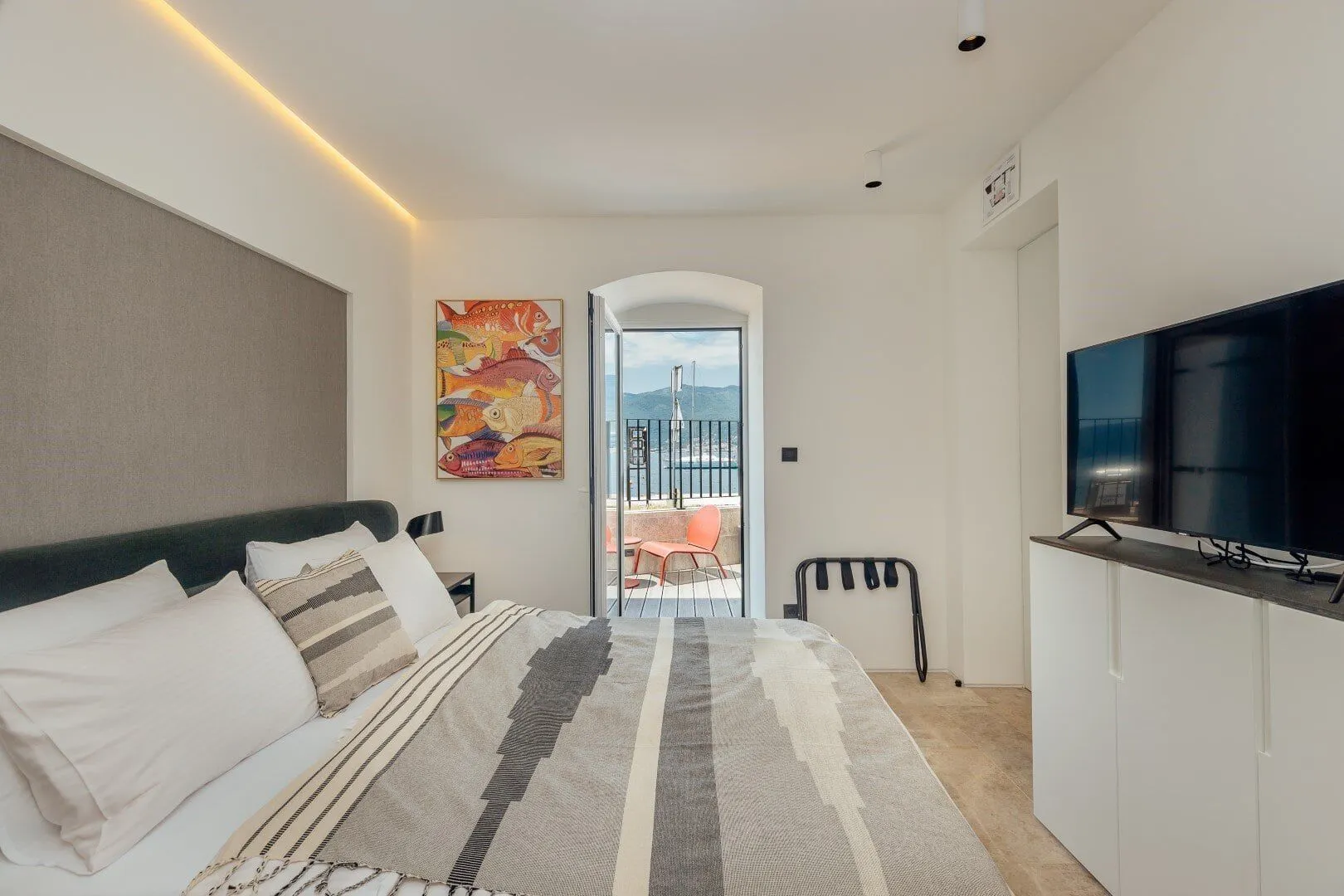 Rent, house, 170m², Donja Lastva, Tivat