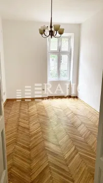 Rent, four bedroom apartment, 100m², Savski Venac, Beograd - image 2