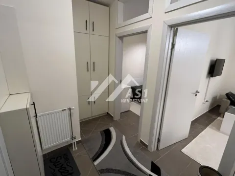 Rent, one bedroom apartment, 32m², Grbavica, Novi Sad Sve Podlokacije - image 3