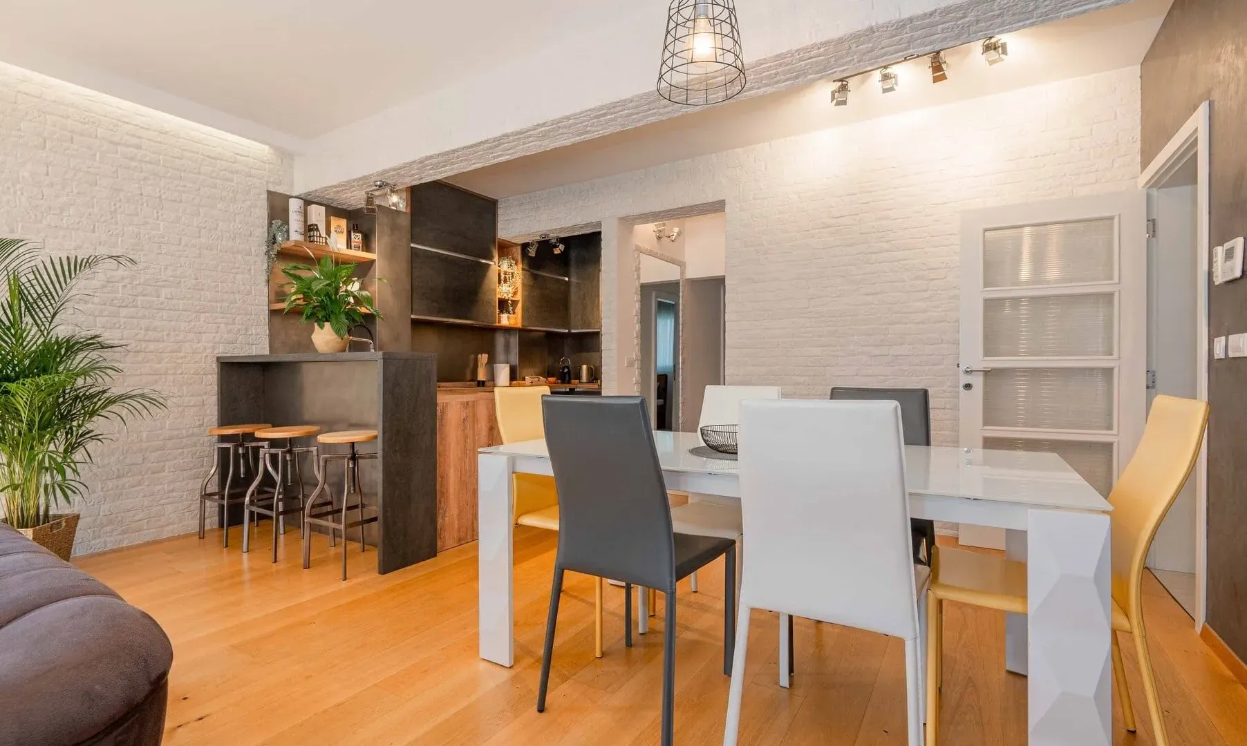 Sale, three bedroom apartment, 132m², Škaljari, Kotor