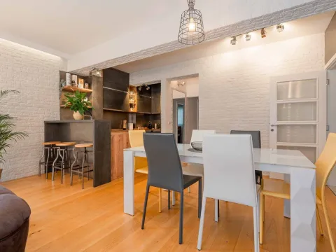 Sale, three bedroom apartment, 132m², Škaljari, Kotor - image 6