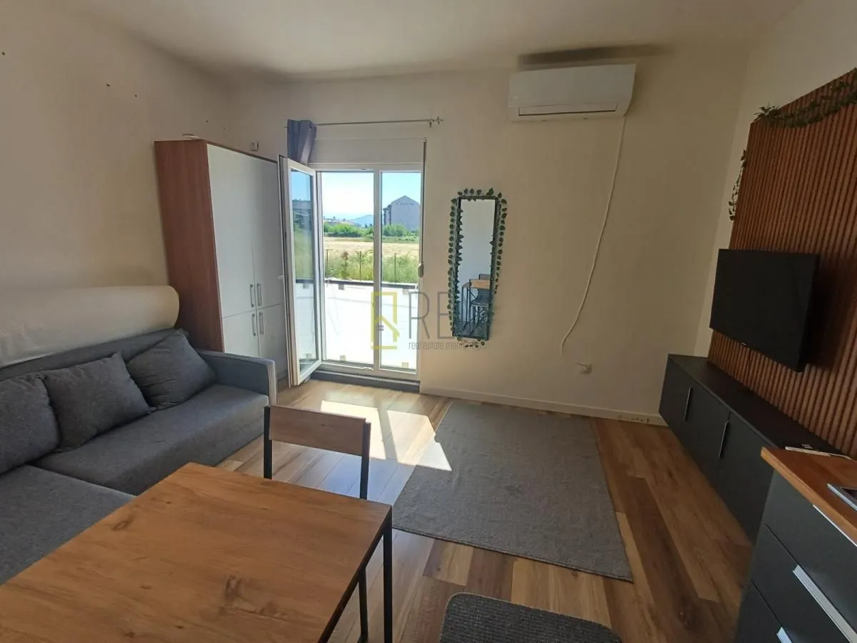 Prodaja, garsonjera, 26m², Zabjelo, Podgorica