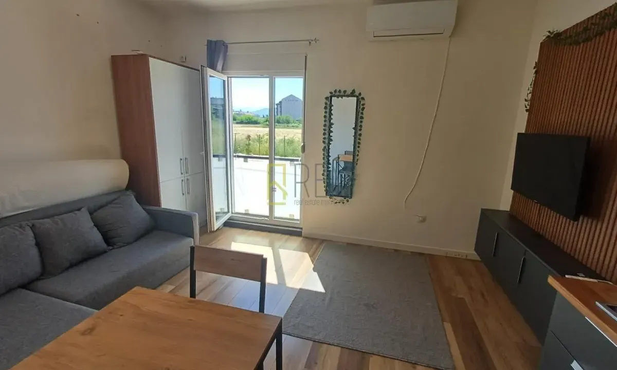 Prodaja, garsonjera, 26m², Zabjelo, Podgorica