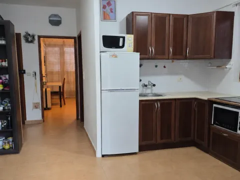 Sale, one bedroom apartment, 40m², Bečići, Budva - image 5