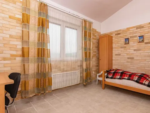 Prodaja, kuća, 400m², Glavica, Danilovgrad - image 8