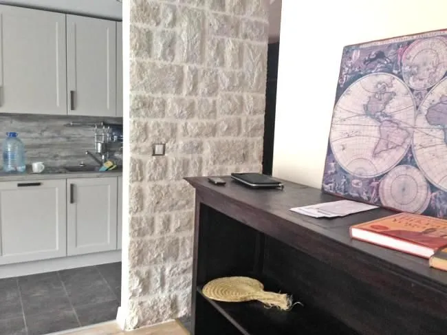 Prodaja, stan, 76m², Dobrota, Kotor