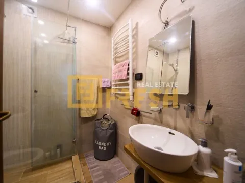 Sale, one bedroom apartment, 53m², City Kvart, Podgorica - image 11