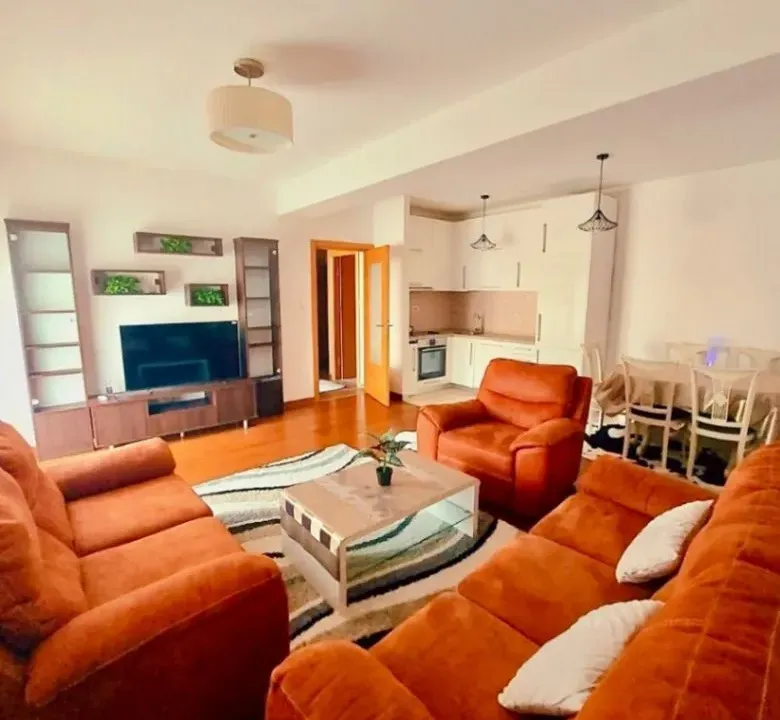 Izdavanje, dvosoban stan, 70m², Ljubović, Podgorica