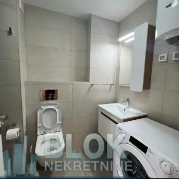 Rent, one bedroom apartment, 41m², Centar, Podgorica - image 2