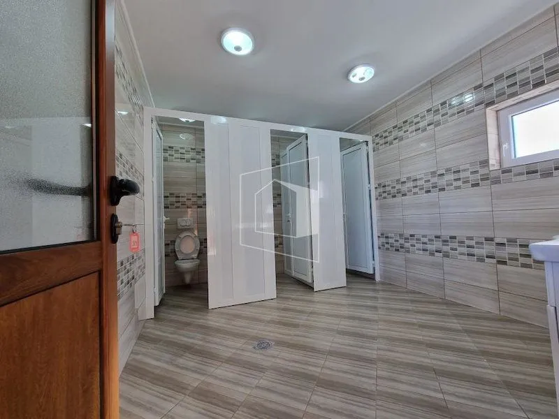 Rent, office space, 2000m², Šavnik, Crna Gora