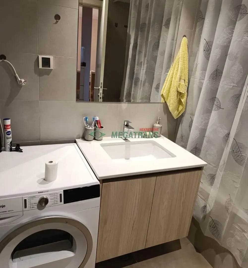 Rent, two bedroom apartment, 50m², Savski Venac, Beograd