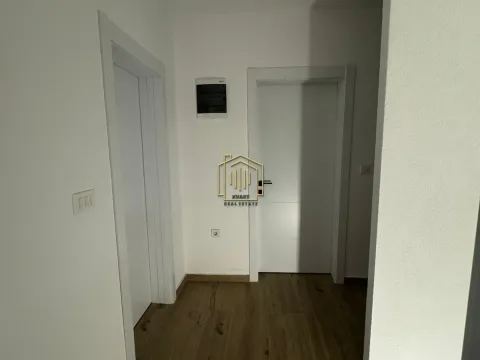 Izdavanje, dvosoban stan, 100m², Donja Gorica, Podgorica - image 7