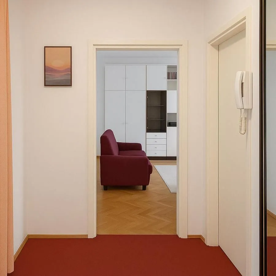 Prodaja, trosoban stan, 86m², Centar, Novi Sad