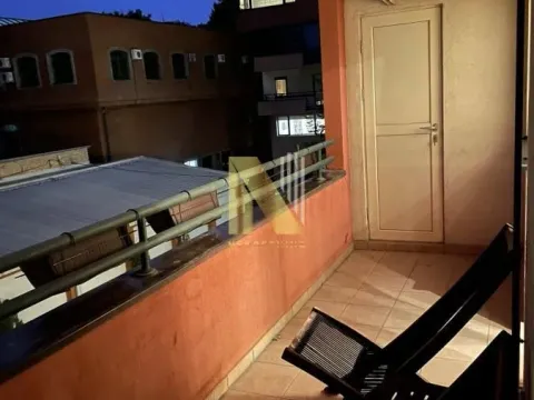 Izdavanje, dvosoban stan, 52m², Stari grad, Novi Sad - image 12