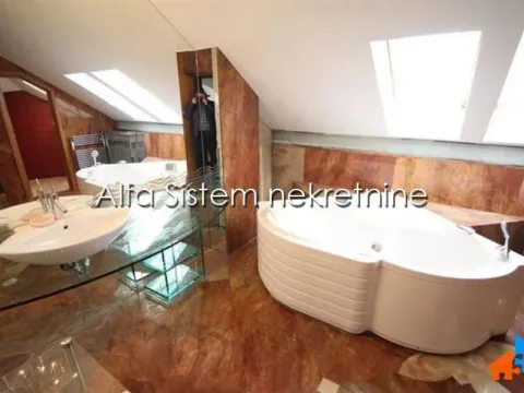 Izdavanje, stan, 220m², Senjak, Beograd - image 14