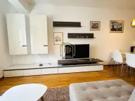 Izdavanje, jednosoban stan, 54m², City Kvart, Podgorica - image 4