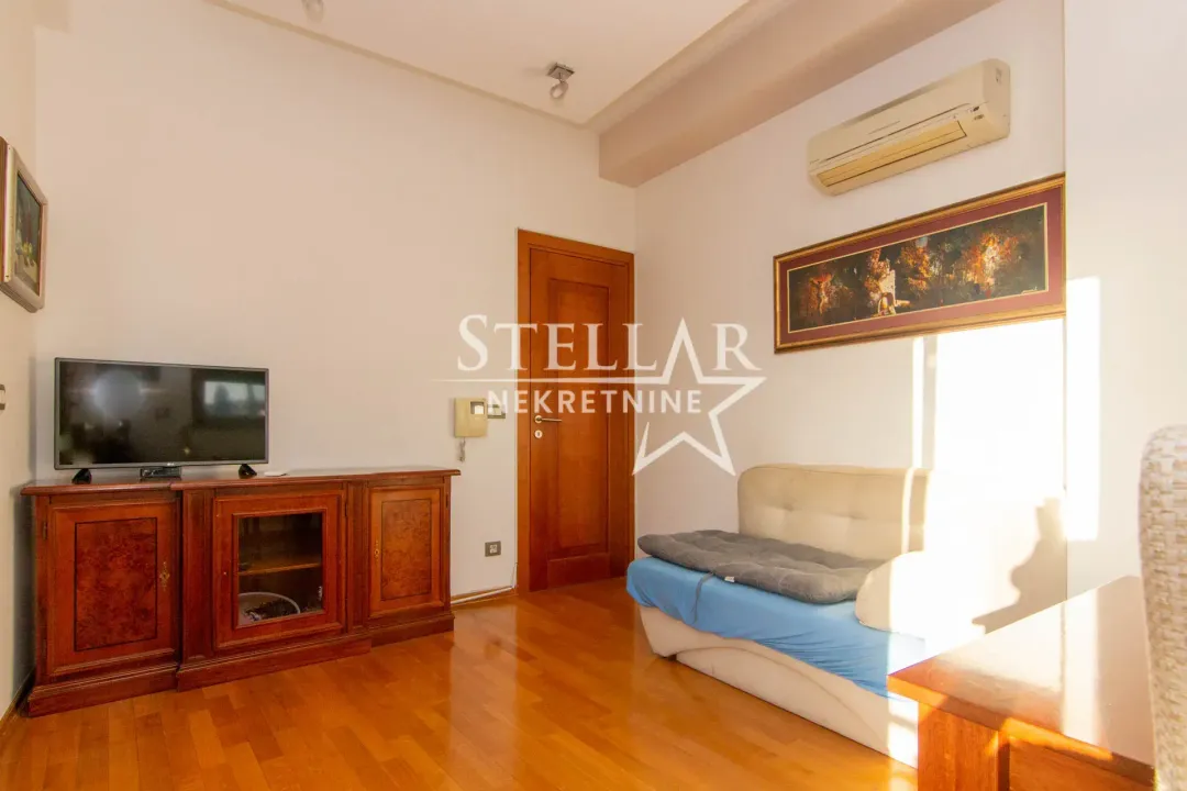 Rent, one bedroom apartment, 40m², Preko Morače, Podgorica