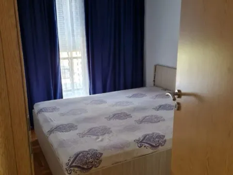 Izdavanje, jednosoban stan, 43m², City Kvart, Podgorica - image 5