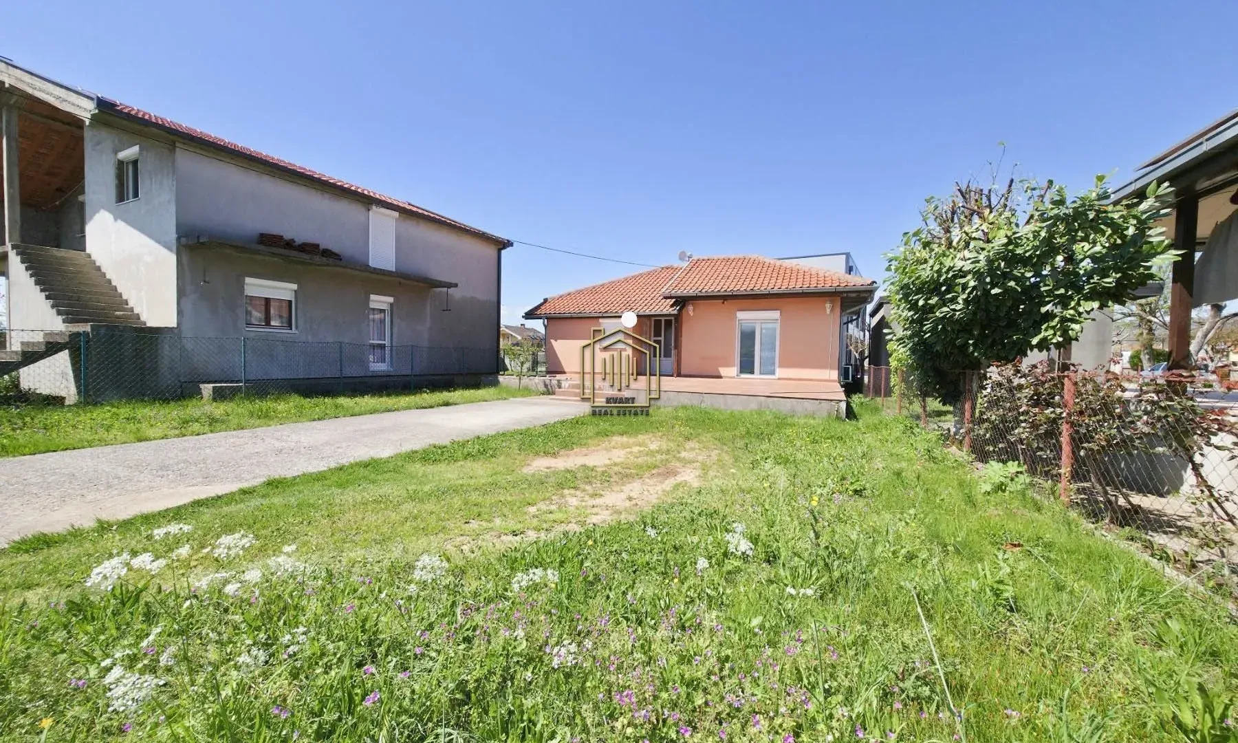 Prodaja, kuća, 77m², Zlatica, Podgorica