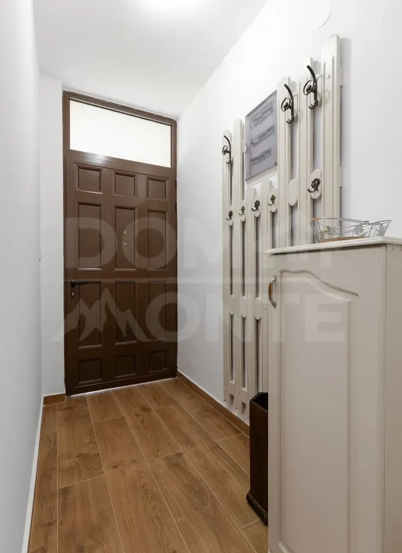 Izdavanje, jednosoban stan, 75m², Seljanovo, Tivat