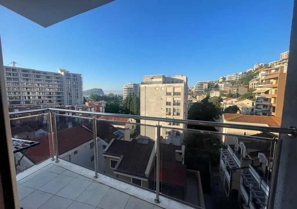 Prodaja, jednosoban stan, 60m², Centar, Budva