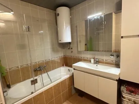 Izdavanje, jednosoban stan, 45m², Novi Beograd Blok 22, Novi Beograd Sve Podlokacije - image 4