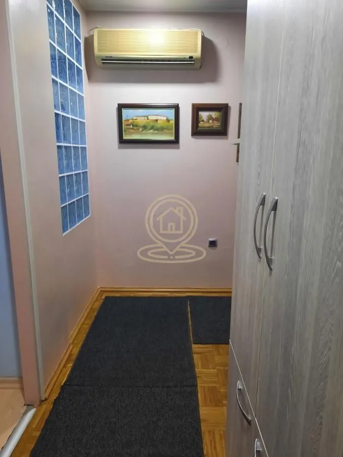 Izdavanje, dvosoban stan, 63m², Bulevar Oslobodjenja, Novi Sad Sve Podlokacije