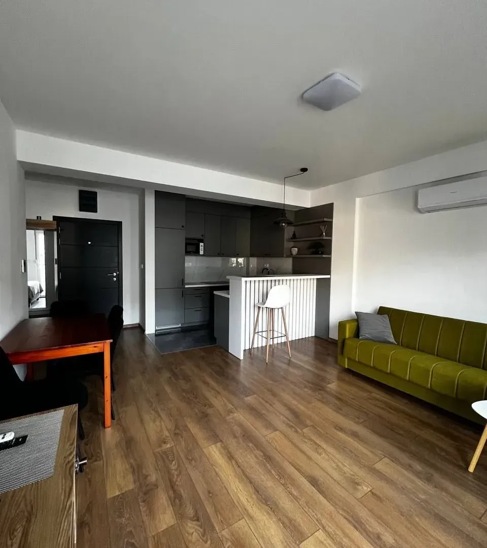 Prodaja, dvosoban stan, 47m², Budva okolina, Budva