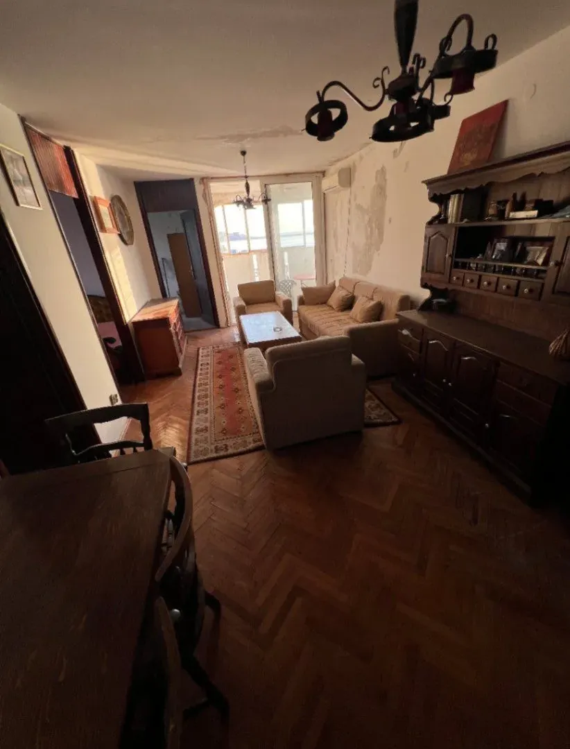 Sale, apartment, 73m², Centar, Bar