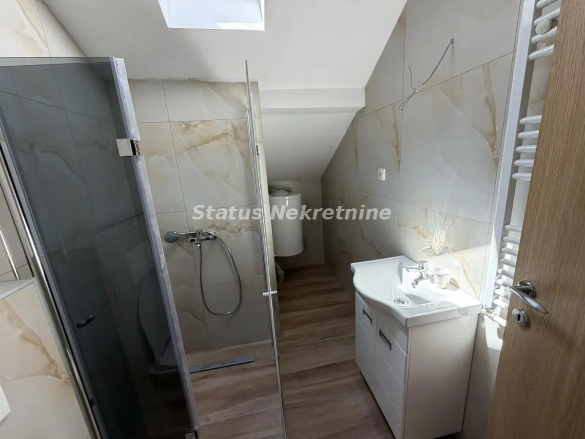 Prodaja, dvosoban stan, 54m², Sremska Kamenica, Petrovaradin