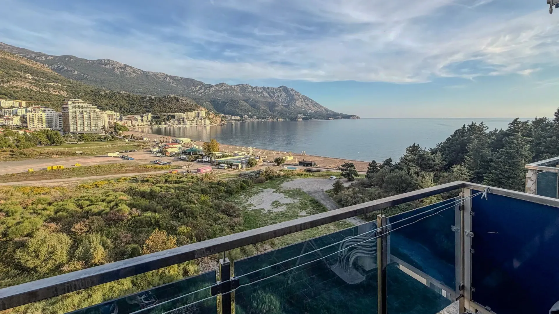Prodaja, dvosoban stan, 89m², Bečići, Budva