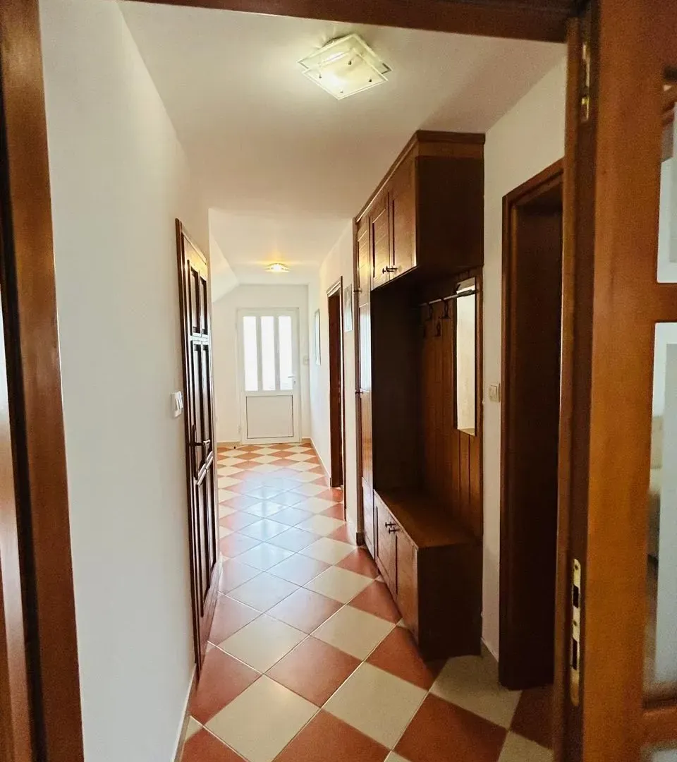 Rent, house, 70m², Dalmatinska ulica, Podgorica