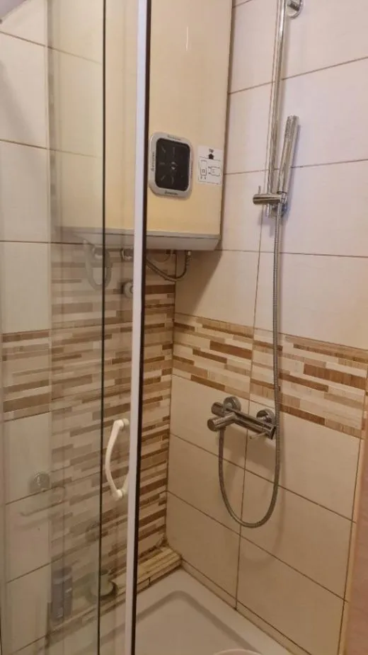 Izdavanje, jednosoban stan, 54m², Preko Morače, Podgorica