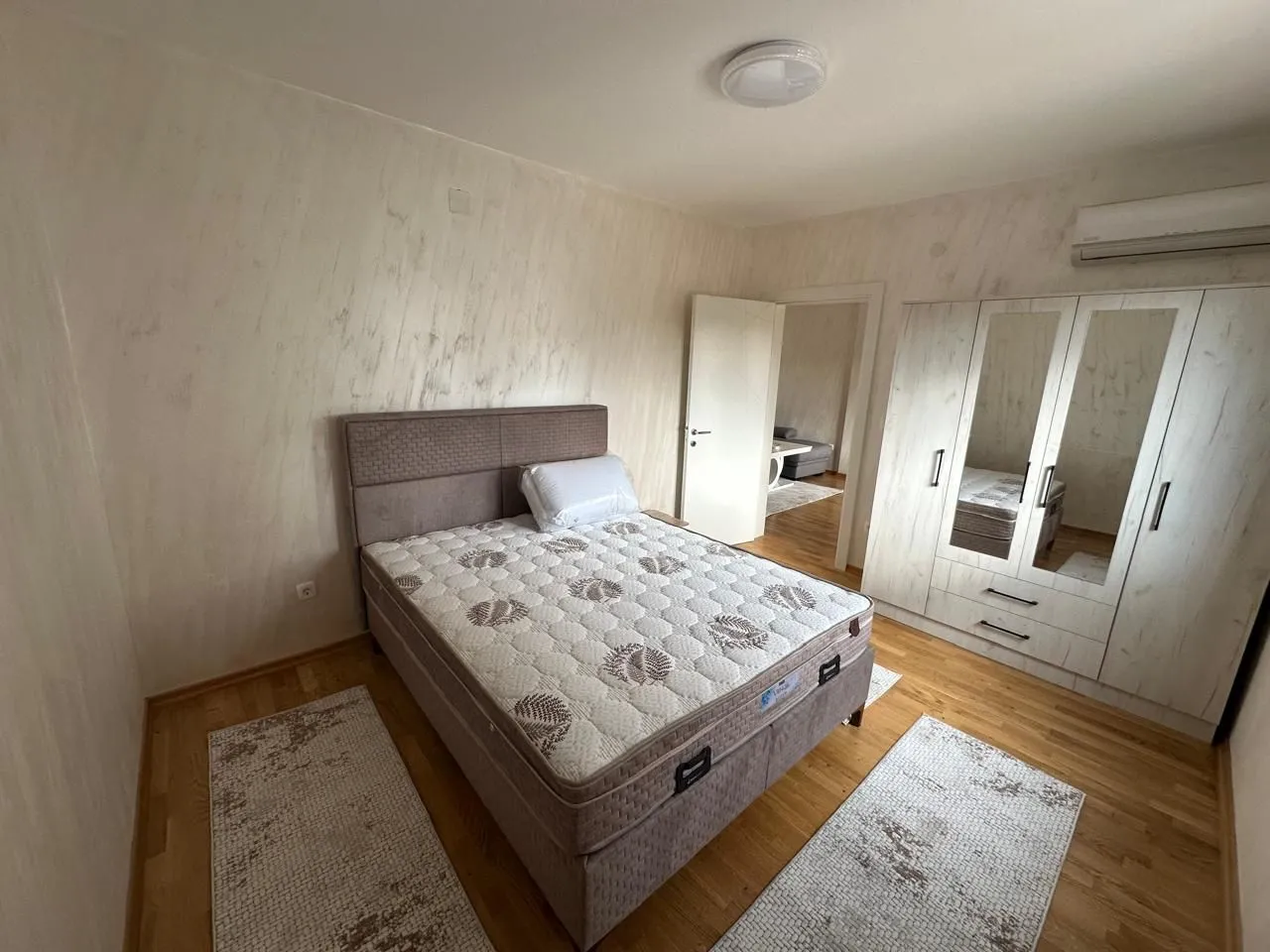 Rent, two bedroom apartment, 70m², Seljanovo, Tivat