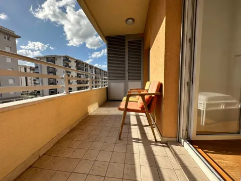 Rent, one bedroom apartment, 50m², City Kvart, Podgorica - image 7