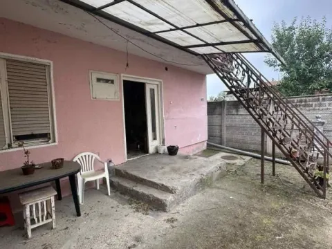 Sale, house, 300m², Ćuprija, Srbija - image 7