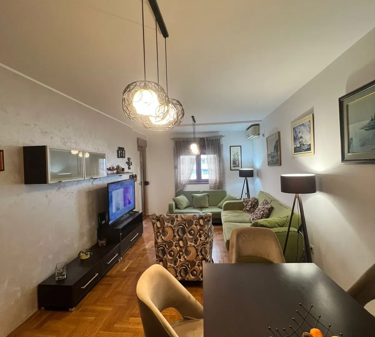 Prodaja, dvosoban stan, 70m², Stari Aerodrom, Podgorica